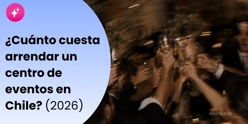 Grupo de personas brindando con copas de champagne en un centro de eventos en Chile — fondo cálido y atmosférico