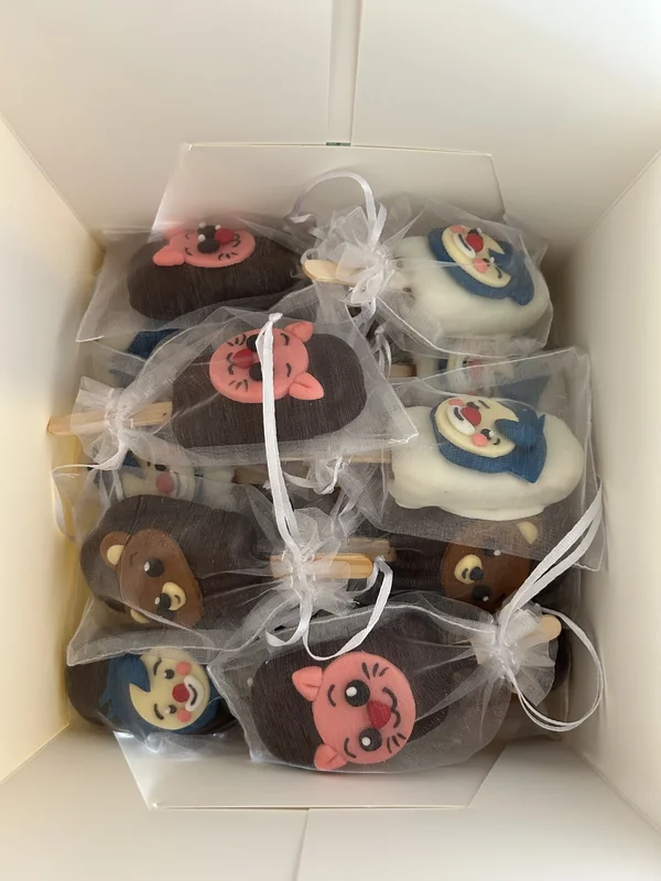 Cupcakes y cakecicles personalizados