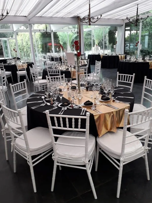 Parque y Casa de Eventos Las Secoyas