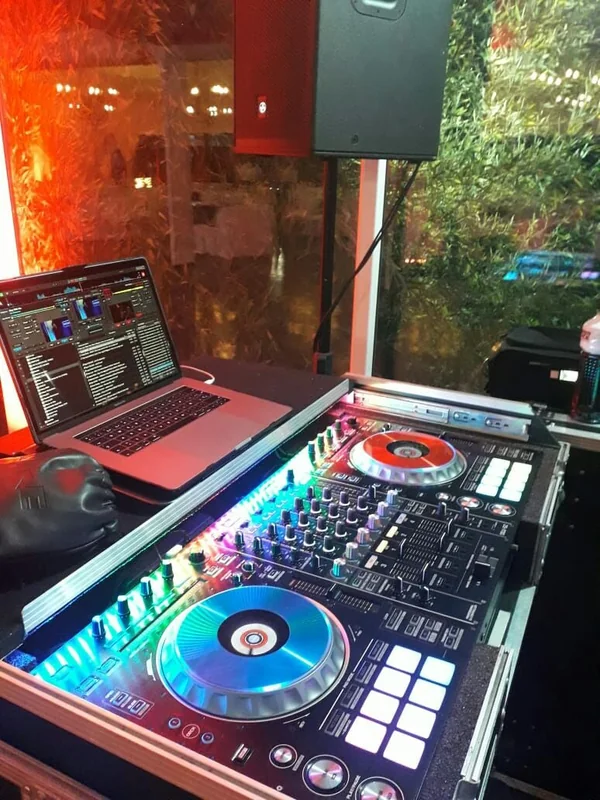 Parque y Casa de Eventos Las Secoyas