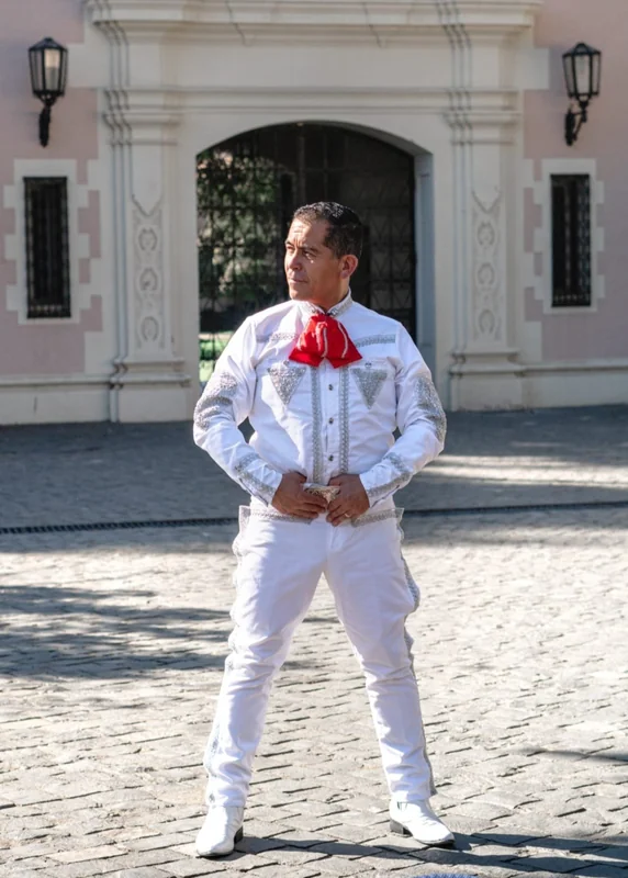 Tributo Pedro Fernández y otros