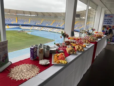 Basilic Banqueteria - Imagen 1