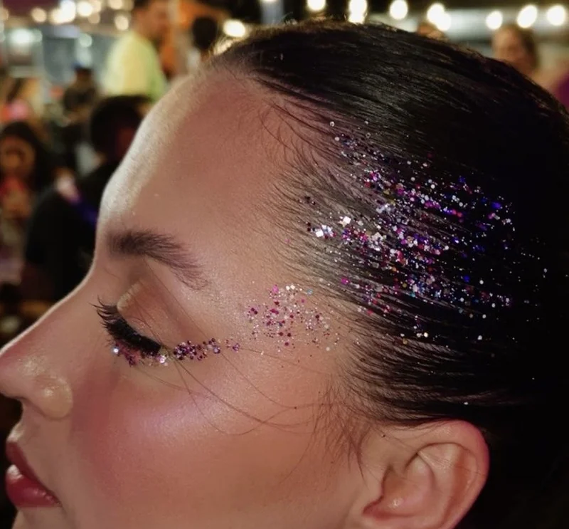 Glitter Bar