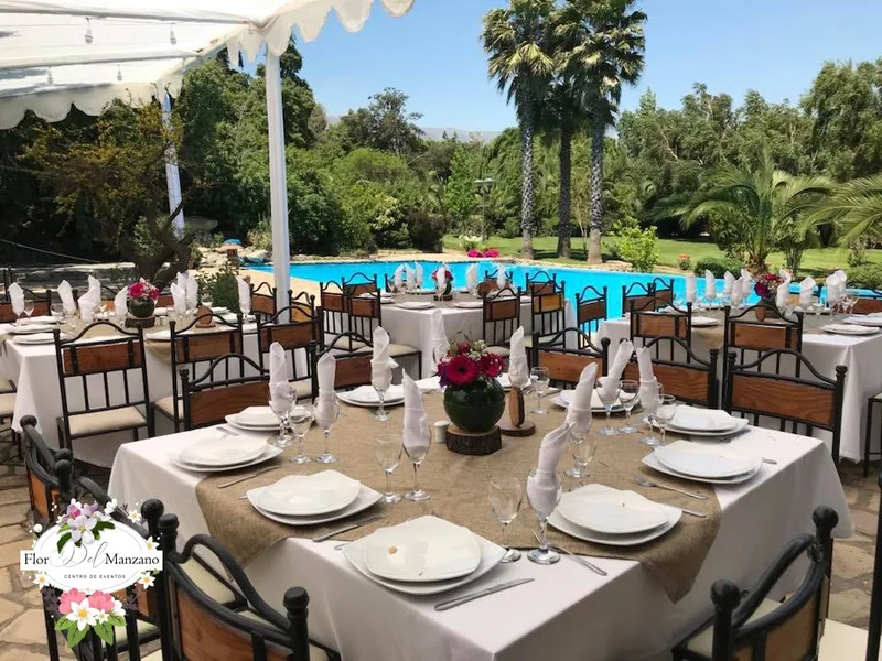Centro de Eventos Flor del Manzano