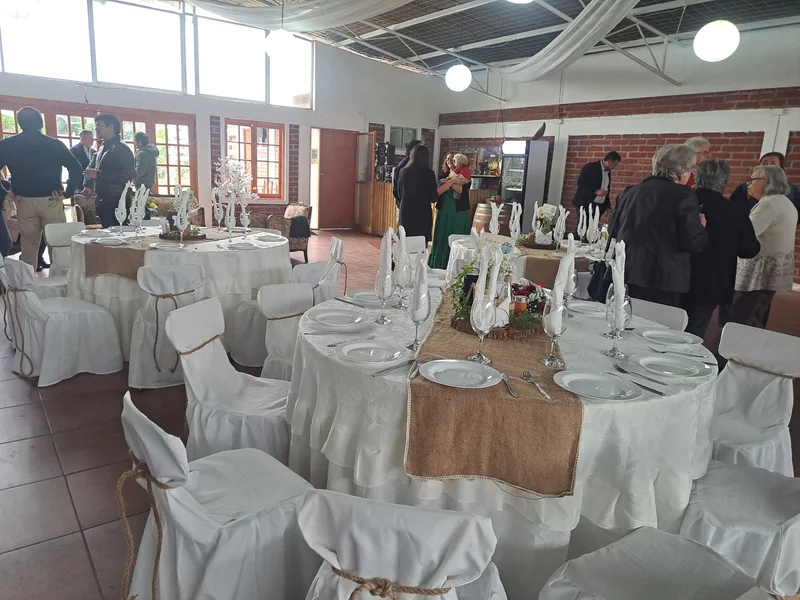 MATRIMONIOS, BAUTIZOS, FIESTAS DE LICENCIATURA 8° BASICO Y 4° MEDIO, ADULTOS MAYORES POR TODO EL DIA, ARRIENDO VAJILLLA Y EVENTOS GASTRONOMICOS EN GENERAL.