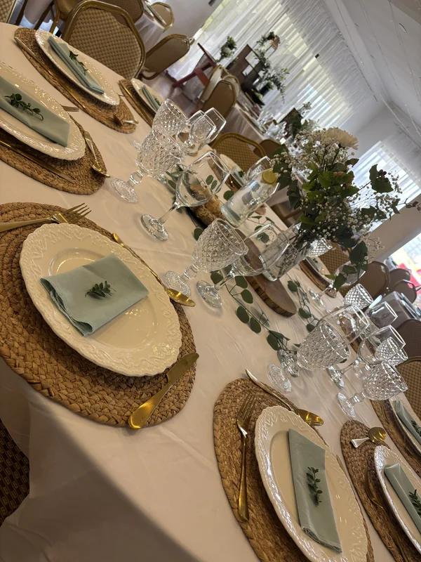 Rita Cruz Banquetería & Producción