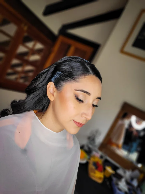 Daphne Makeup Artist