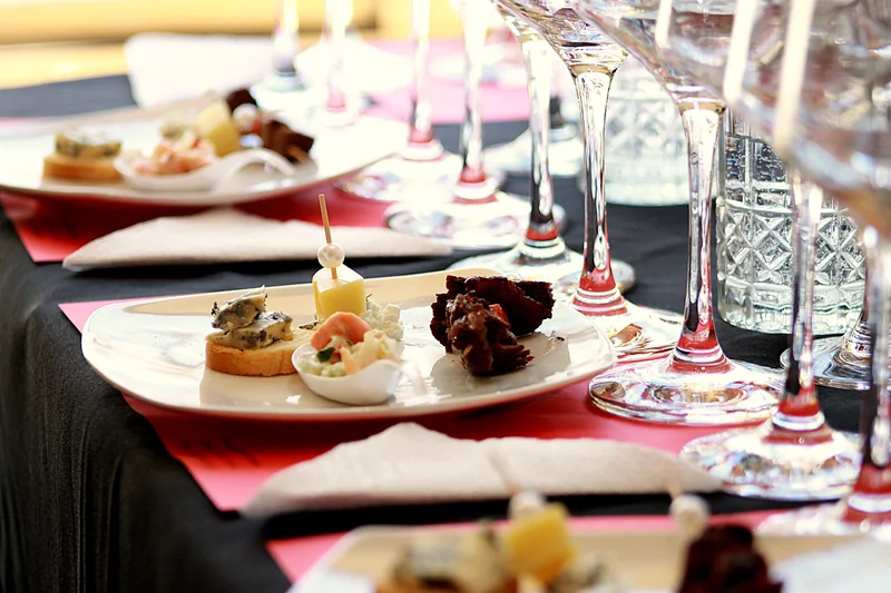 CONTRAPLANO AUDIOVISUAL