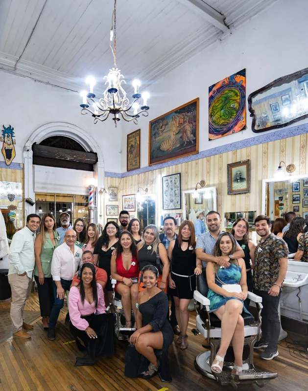 Peluquería Francesa / Boulevard Lavaud