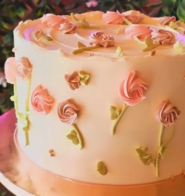 Elaboradora de pan y productos de panaderia Daniela Valeska Constantino Cabezas e.i.r.l — Tortas — Imagen 1