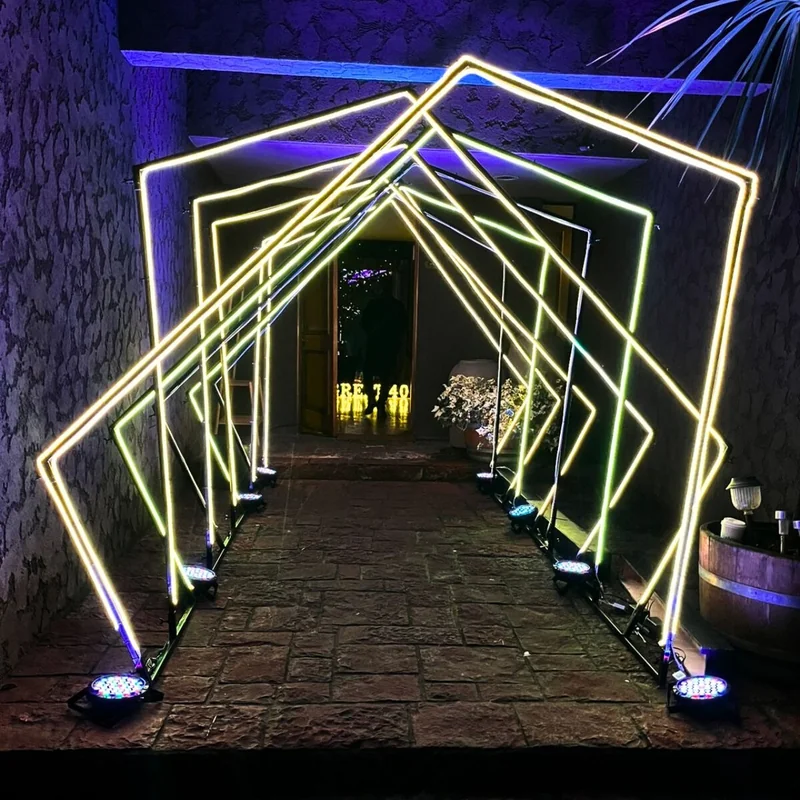 Túnel led - Acceso de alto impacto.