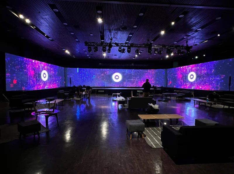 Pantallas Led, Audio e Iluminación 