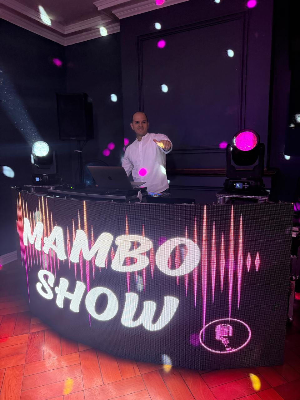 DJ´S + Pantallas Led