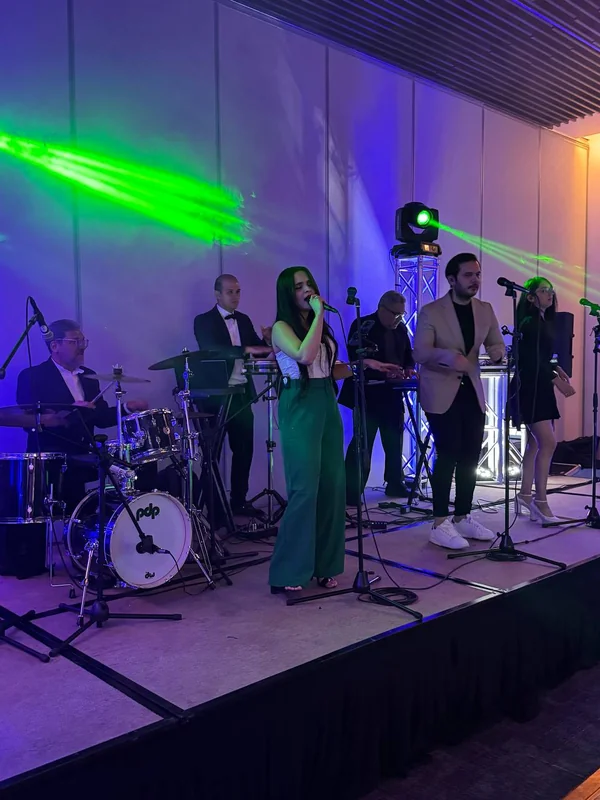 Banda de Música en Vivo