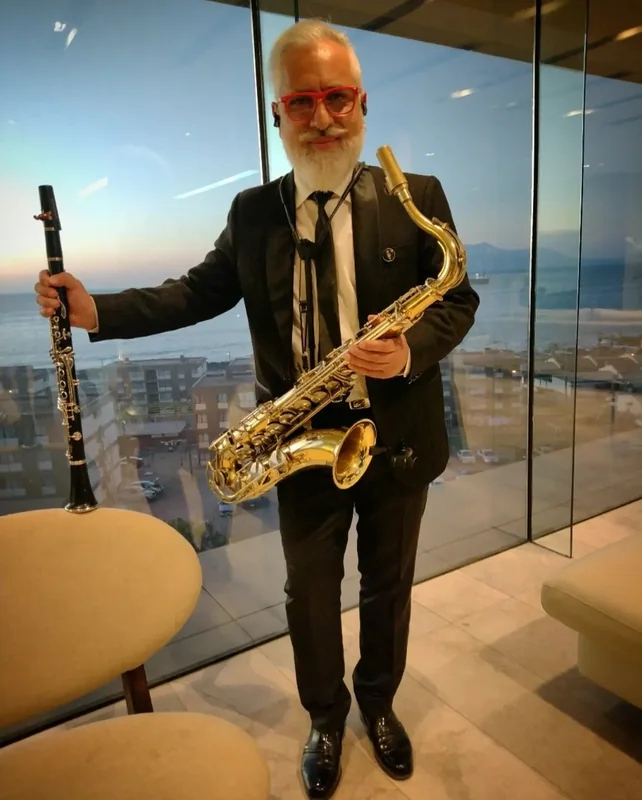 Renato Körner Saxofonista