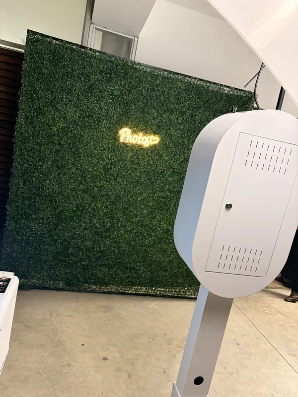Ligubooth