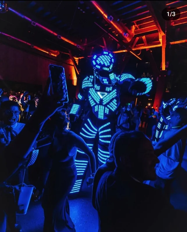 Gigantes Robot Led