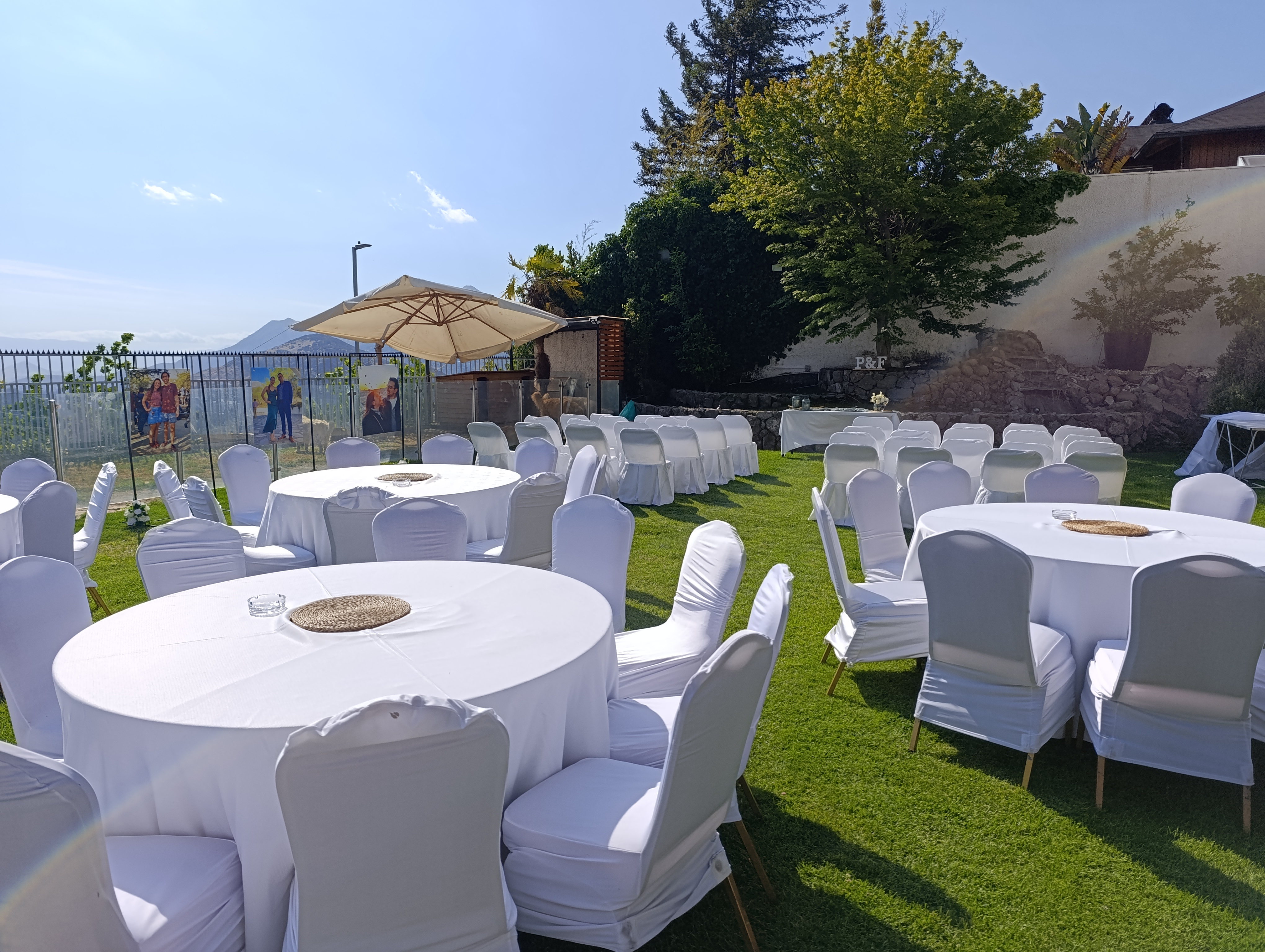 Magenta banquetes - Imagen 1