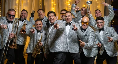 AWC FILMS SPA — Música en Vivo en Región de Los Lagos — Imagen 1
