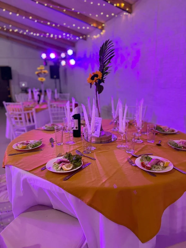 Matrimonios, graduaciones 