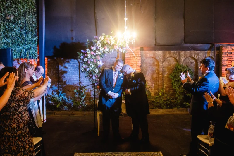 Los Tortolos Matrimonios