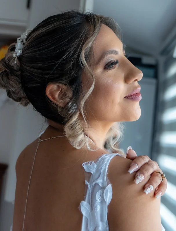 Dani Makeup