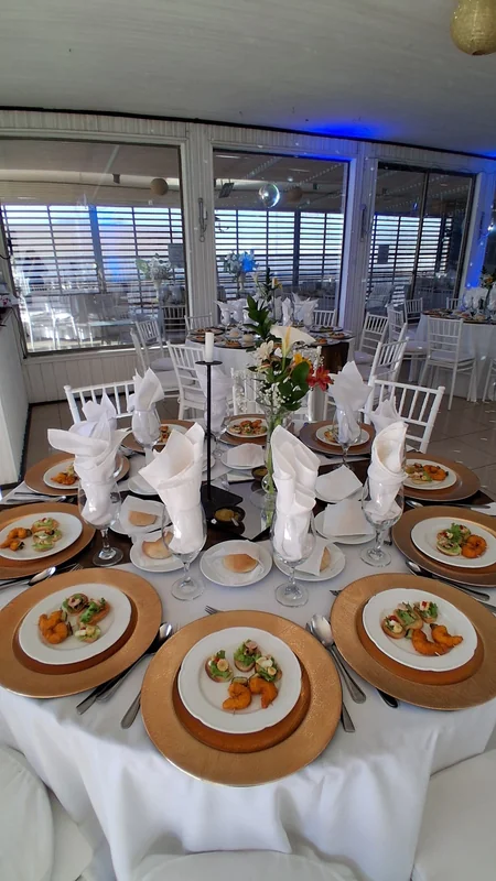 Sin Fronteras Banquetes