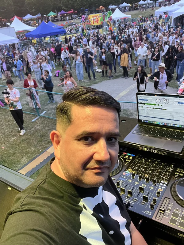 Arma Tu Fiesta