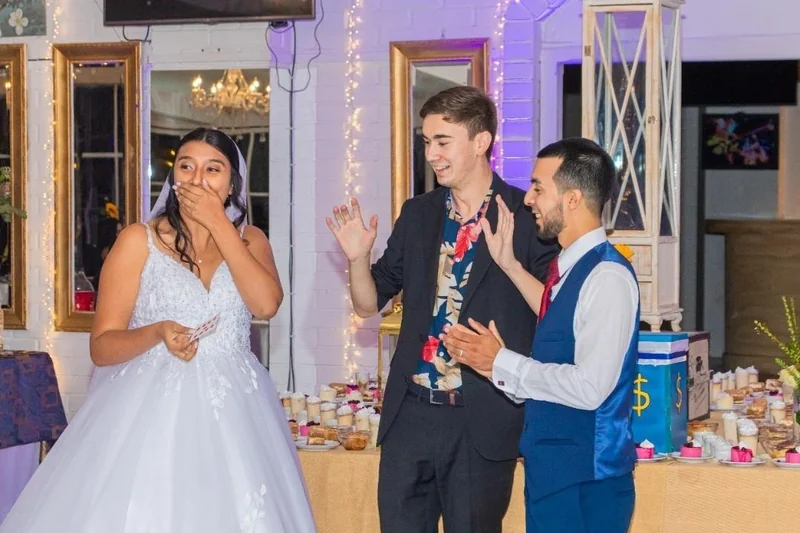 Diego Errázuriz - MAGIA