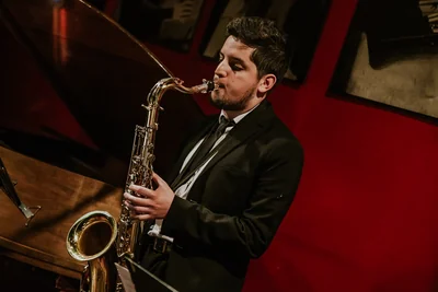 Jeremy Hernández — Música en Vivo — Imagen 1