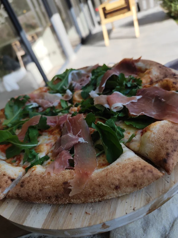 Tutto pizzas