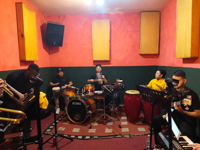 Son de Miel Orquesta