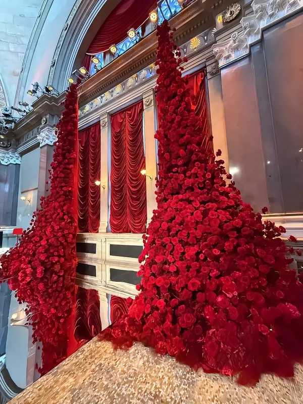 Simple rose floral designs