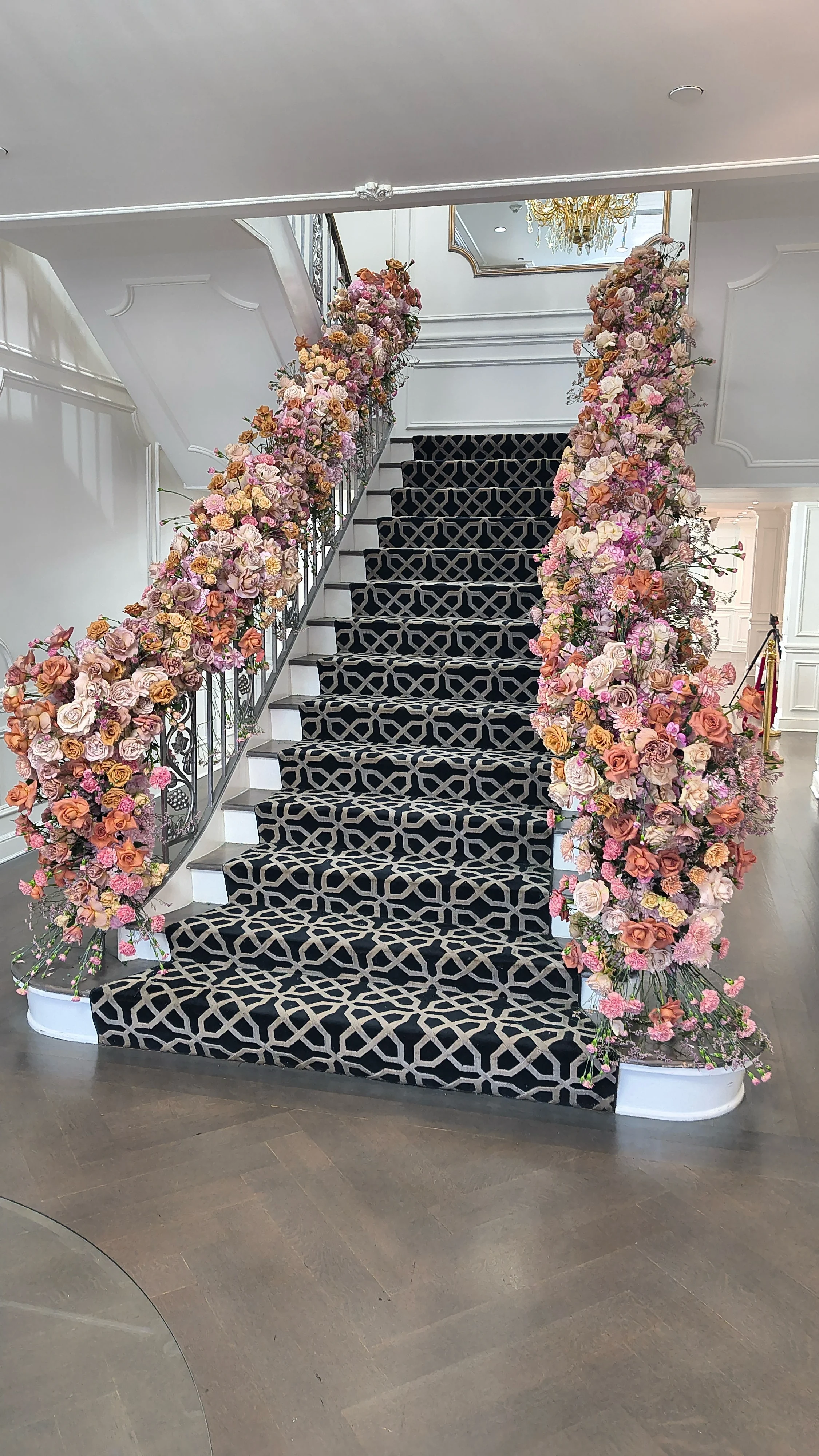 Simple rose floral designs - Imagen 23