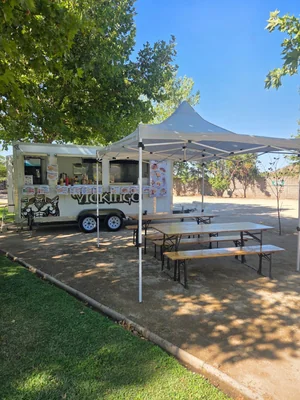 Venta y preparación de comida rápida al paso Rodrigo Eduardo Hanus Covarrubias E.I:R.L — Food Truck en Maipú — Imagen 1