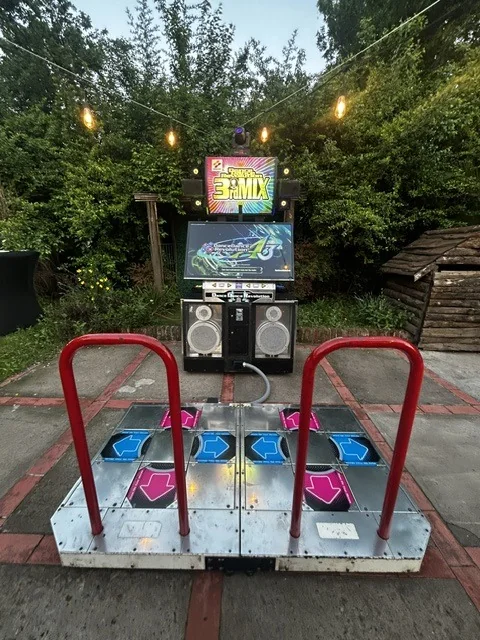 Maquina Arcade Dance Dance Revolution