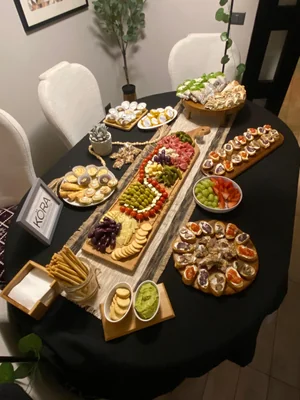 KÖRA CATERING & SOCIAL BAR — Banquetería — Imagen 1
