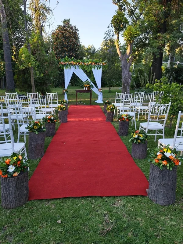 Centro de eventos, producción de bodas, graduaciónes y corporativos, entre otros