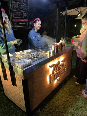 Productora Catalina Manns eirl — Food Truck en Maipú — Imagen 1