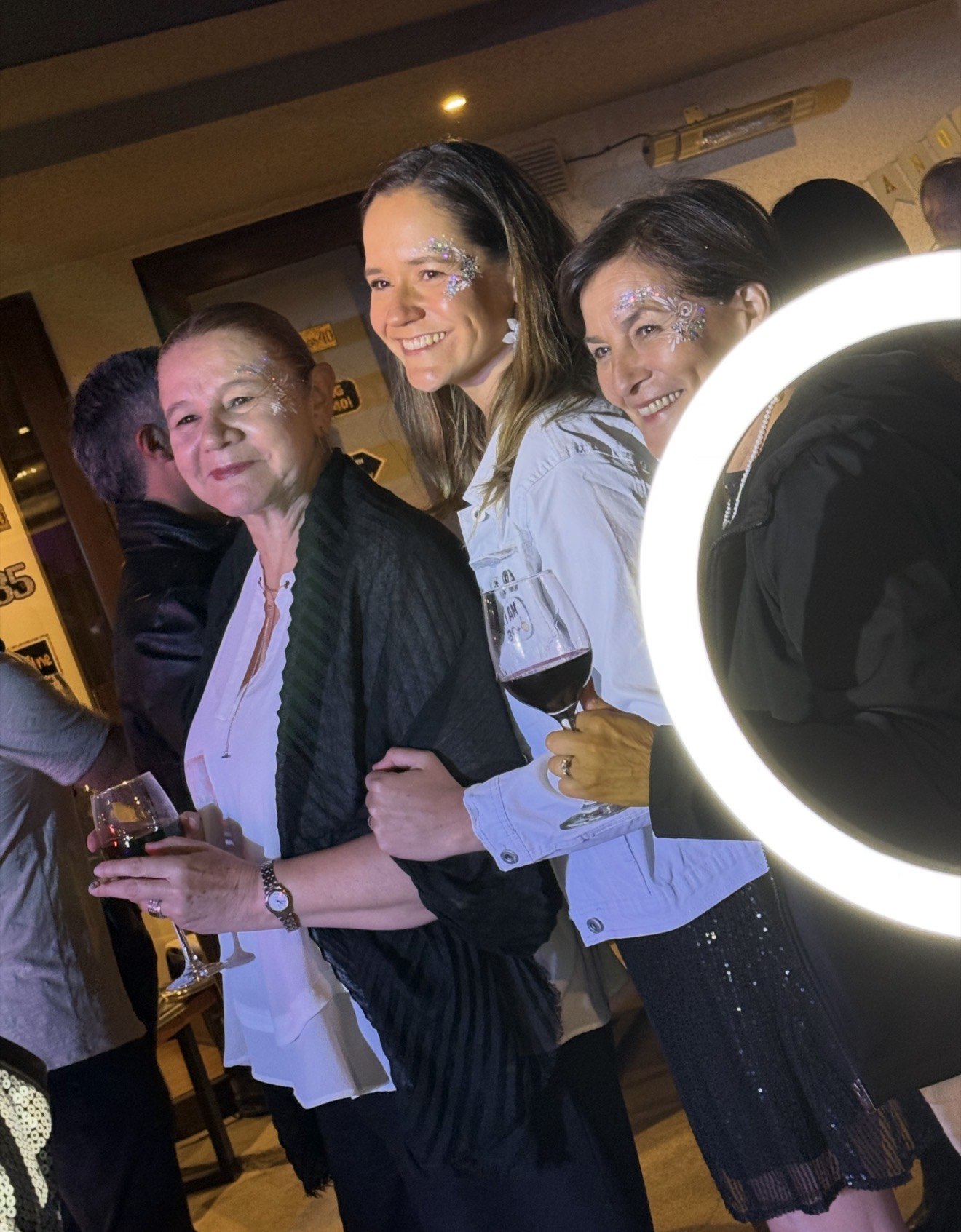 Maquillaje fluor y glitter bar - Imagen 7