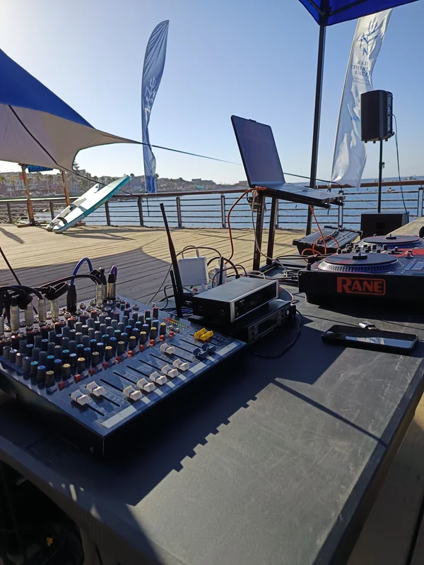 Servicio de dj y dvj