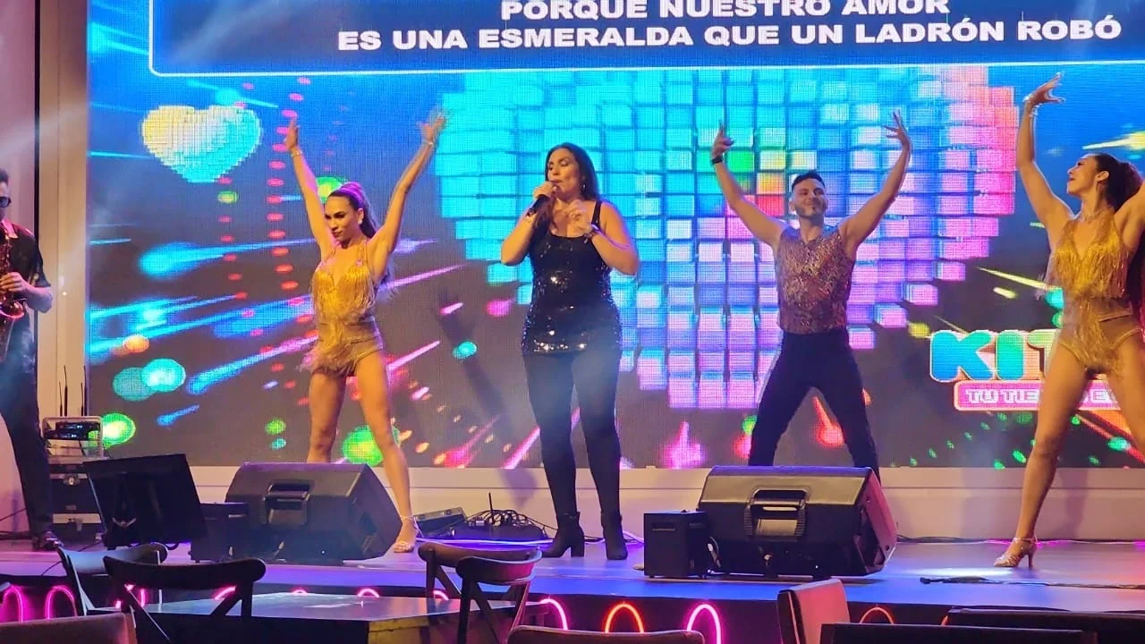 Paulina Collarte Cantante - Imagen 4