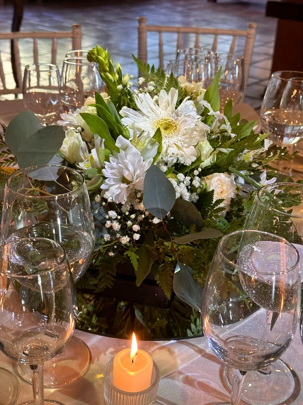 Centro de eventos + banquetería. Todo incluido