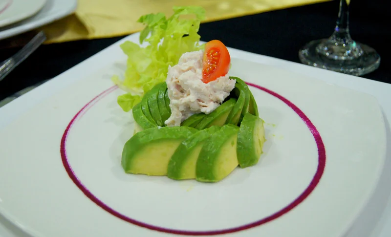 Banquetería Valentina Lira