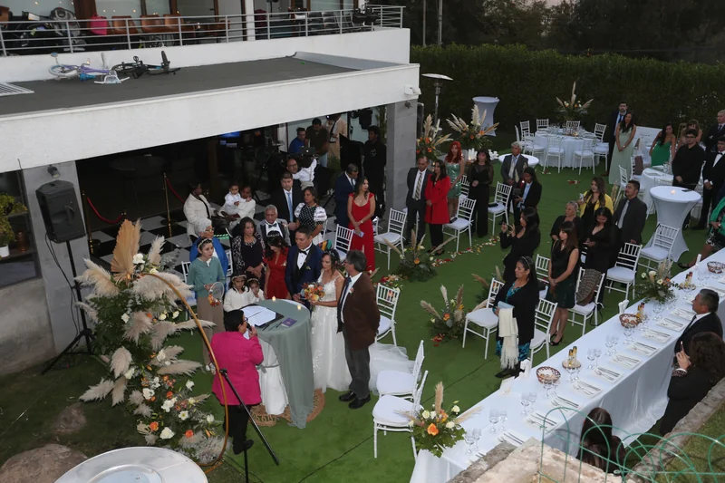 Camino Al Altar