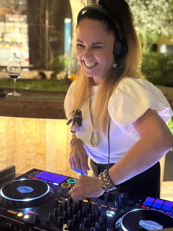 Dj Pili Zderich